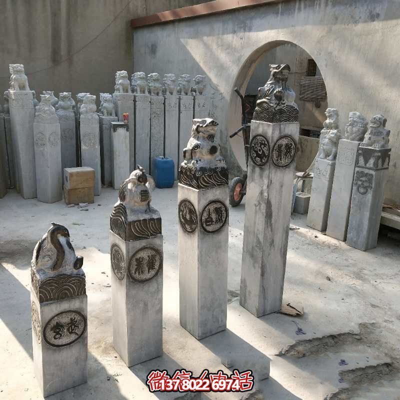 四神馬柱拴，融匯大理石精致雕塑，為園林景觀裝點增添濃濃韻味