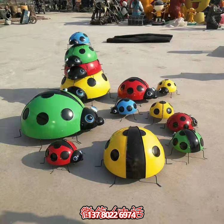 七星仿真玻璃鋼瓢蟲(chóng)雕塑，園林景觀(guān)裝飾