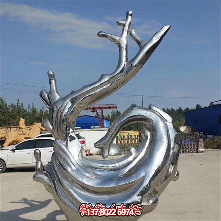 不銹鋼鏡面雕塑，為戶(hù)外廣場(chǎng)增添海浪般的浪花氣息