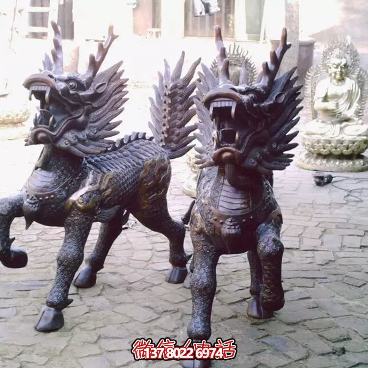 不銹鋼雕塑——精美的麒麟，奔跑、吼叫的象征