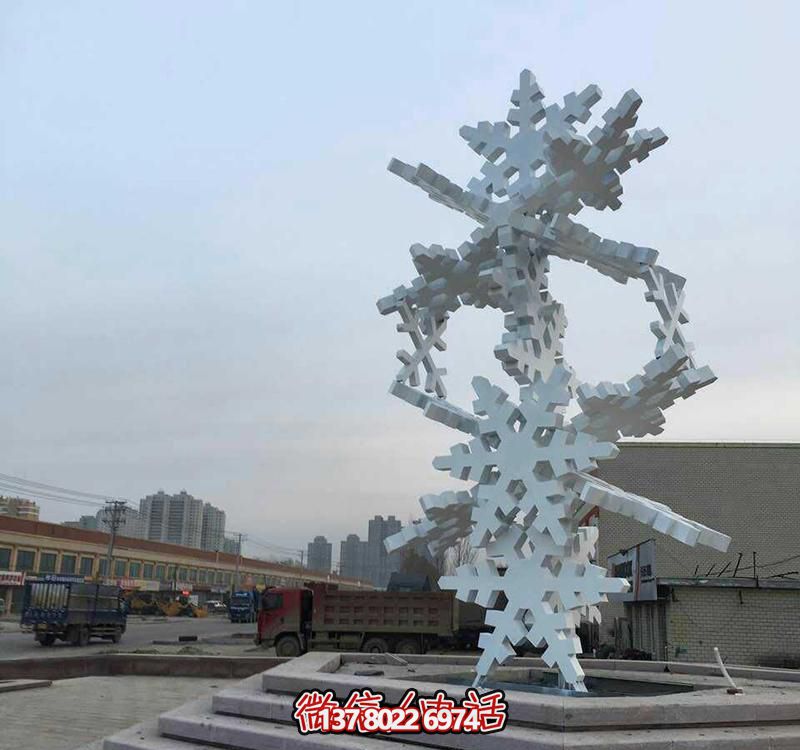 現(xiàn)代不銹鋼雕塑景觀樹，點亮城市花園