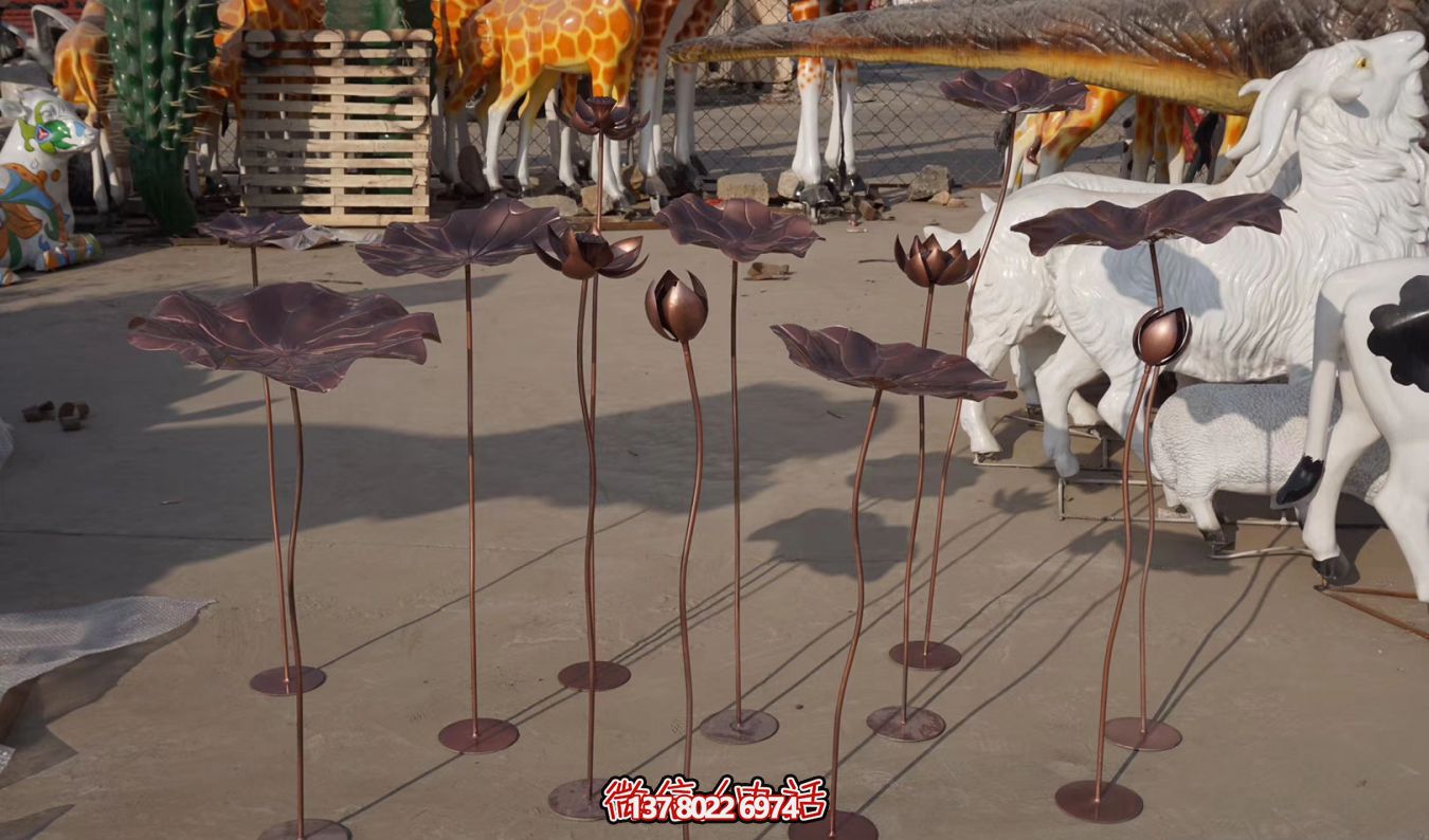 銅鑄荷花雕塑——藝術的創(chuàng)意廣場 銅鑄荷花雕塑——藝術的創(chuàng)意廣場