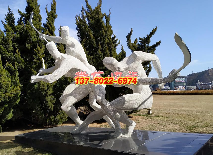 冰上逐風(fēng)?曲棍競技者—運(yùn)動雕塑